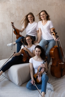 Uniquequartet_804-243